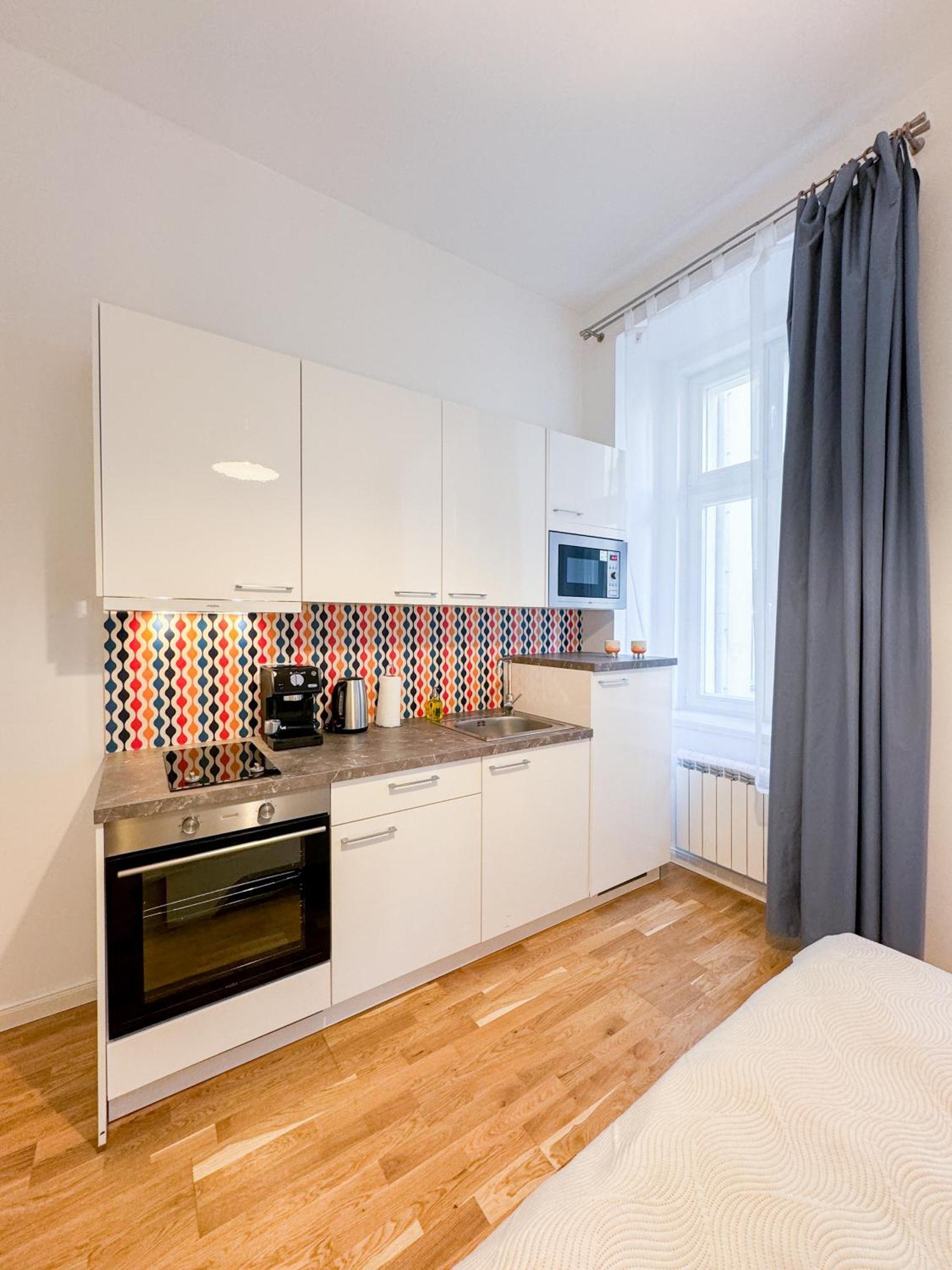 Turnkey I Wenceslas Square Apartments 프라하 외부 사진
